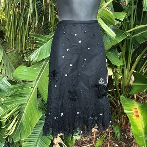qUE Sheer mesh lace sequin and feather application skirt